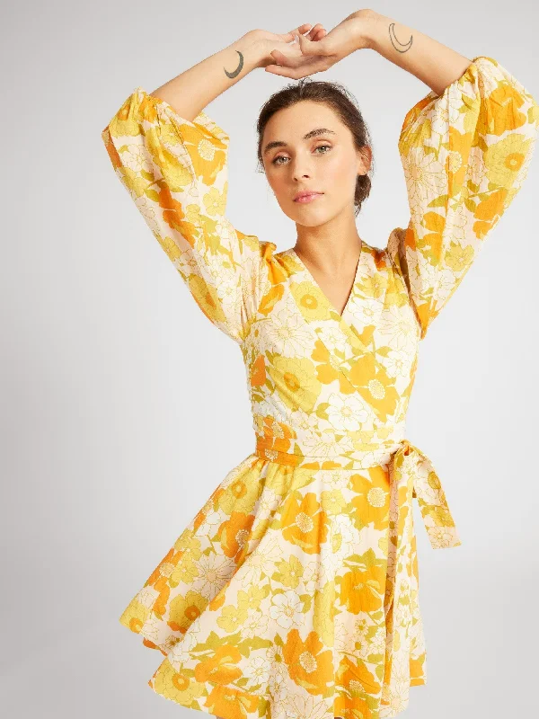 Nan Wrap Dress in Retro Floral