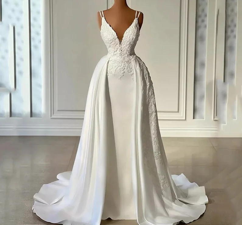 A Line White Wedding Dresses with Skirt