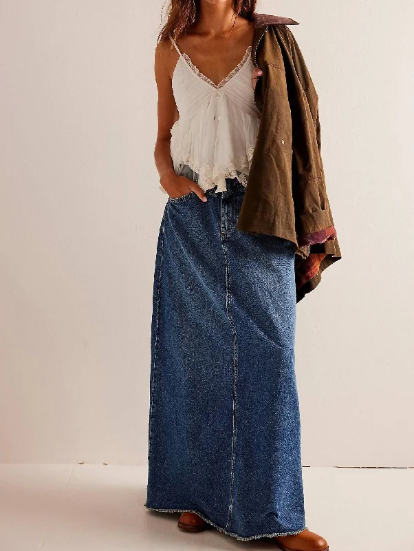 Come As You Are Denim Skirt In Dark Indigo