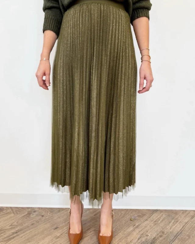 Don't Make Me Blush Skirt In Olive