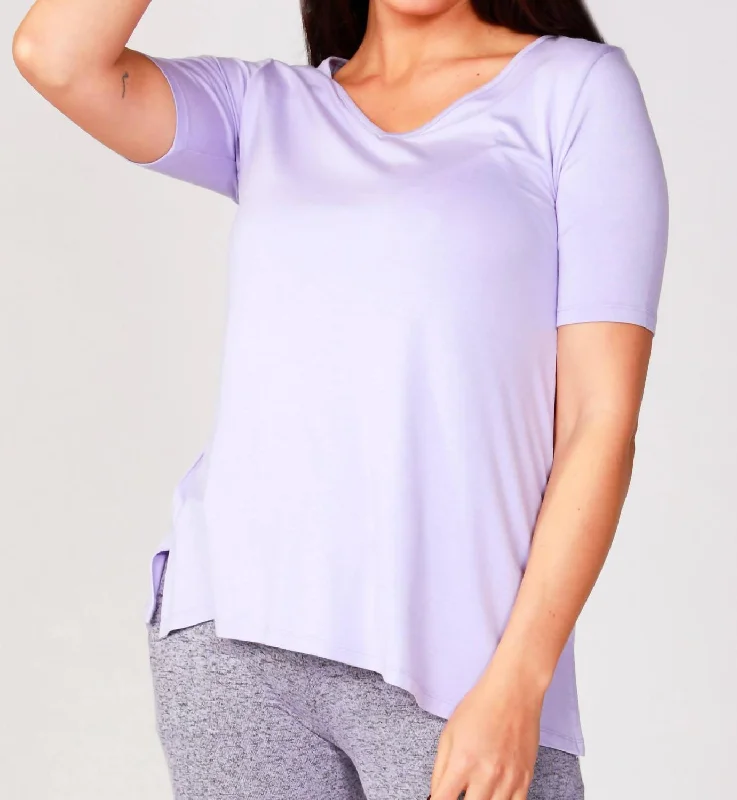 Short Sleeve V-Neck T Shirt In Lilac