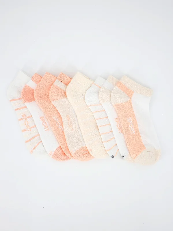 8 Pair Socks